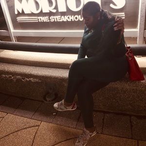 Meet your Posher, Shereen